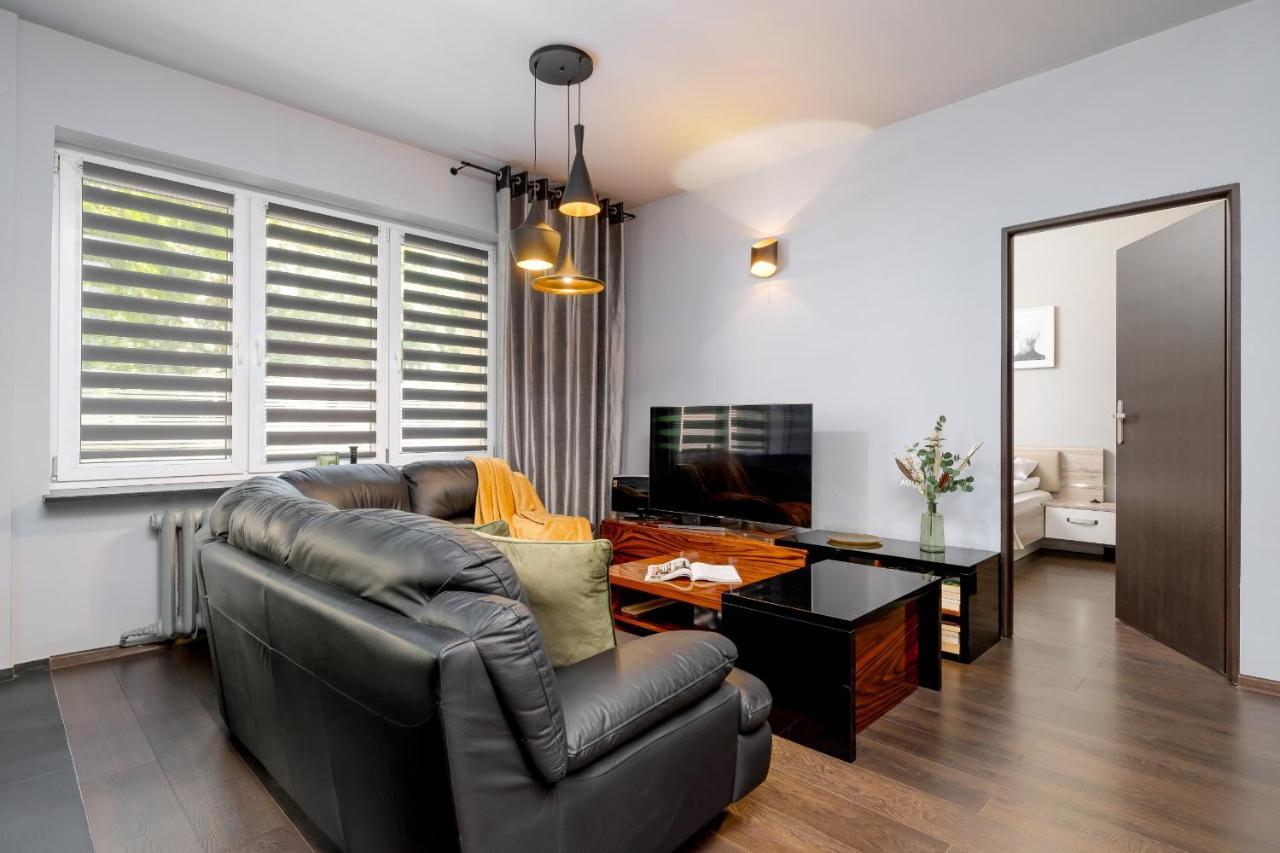 Stylish Korfantego Apartment Next To Spodek By Noclegi Renters Katoviçe Dış mekan fotoğraf